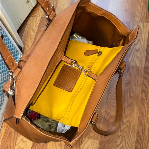 Coach Tan Leather Tote Bag - Picture 9 of 12